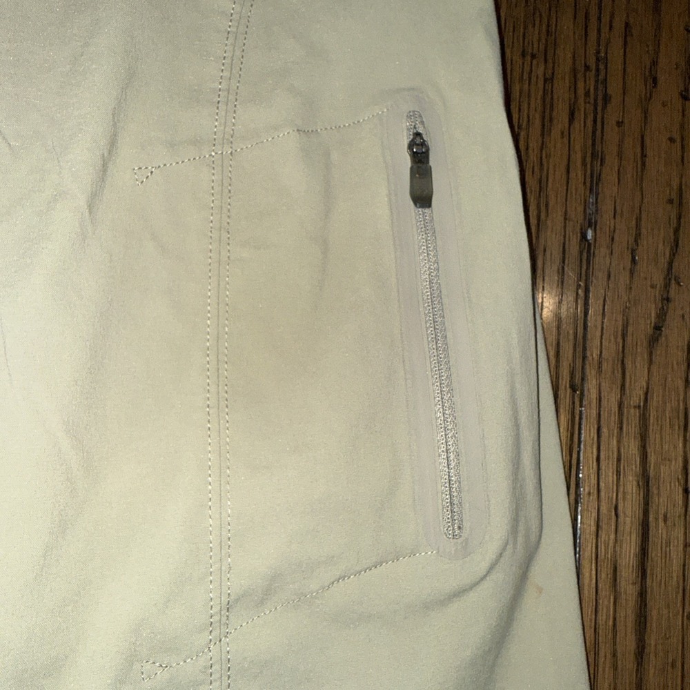 Columbia Women's Omni-Shield Advanced Repellency Taupe Skort Size 6 Outdoor - Picture 4 of 11